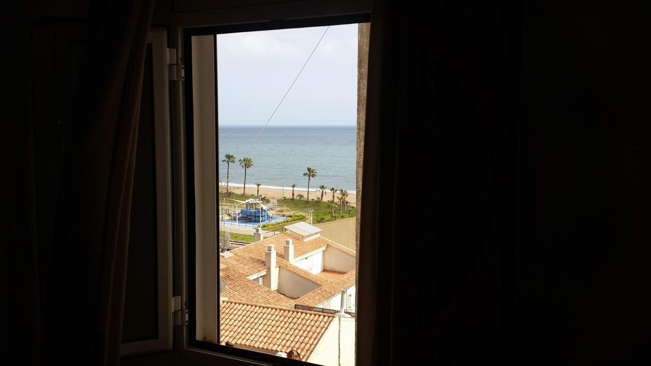 ピネダ・デ・マールTerraza Al Marアパートメント エクステリア 写真